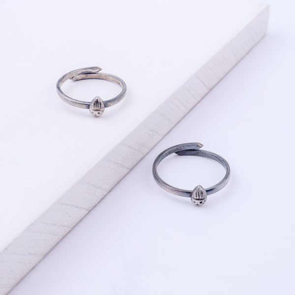 Tiny Silver Adjustable Drop Toe Ring