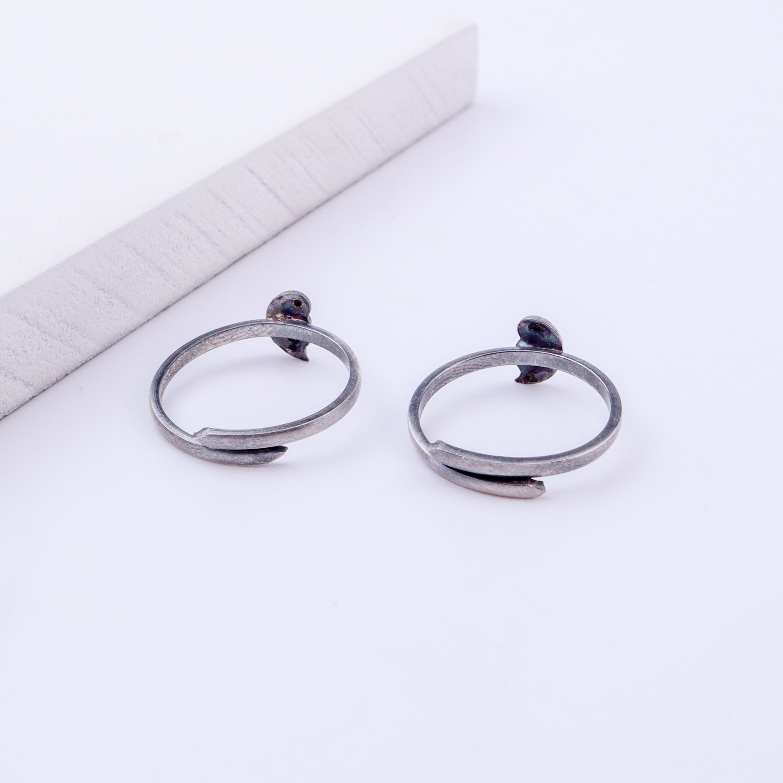 Tiny Silver Adjustable Peacock Toe Ring