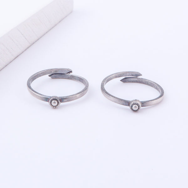 Tiny Silver Adjustable Textured Dot Toe Ring