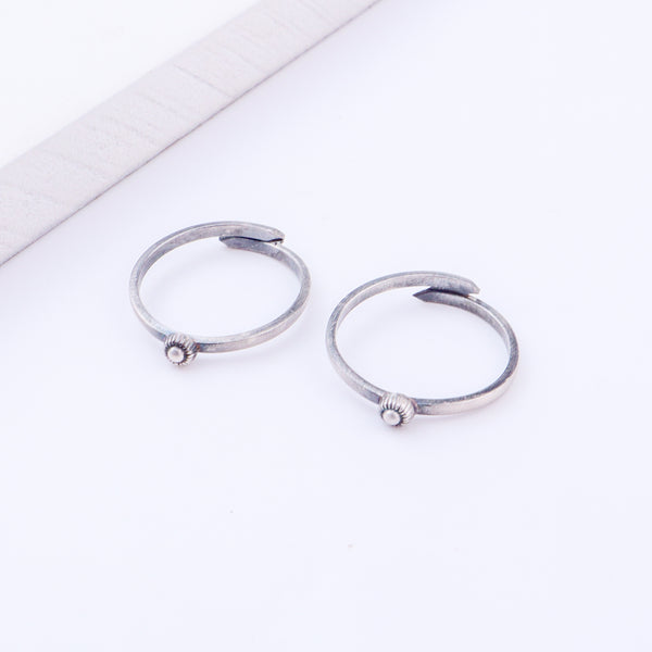 Tiny Silver Adjustable Textured Dot Toe Ring