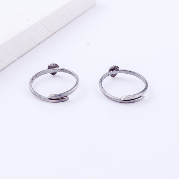 Tiny Silver Adjustable Textured Drop Toe Ring