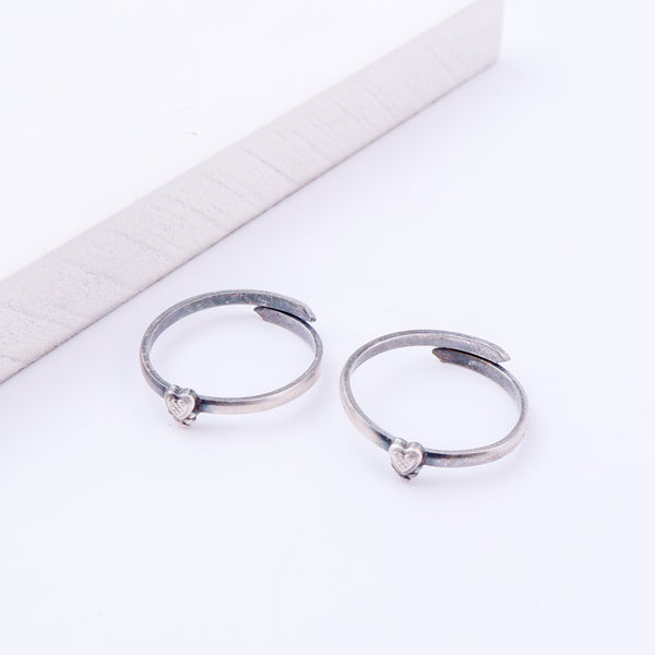 Tiny Silver Adjustable Textured Heart Toe Ring