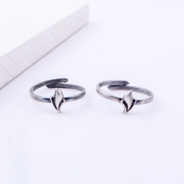 Tiny Silver Adjustable Feather Toe Ring