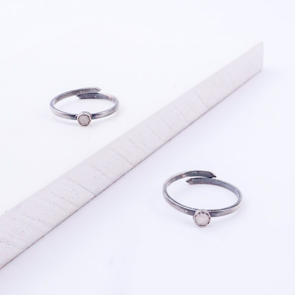 Tiny Silver Adjustable Flat Circle Toe Ring