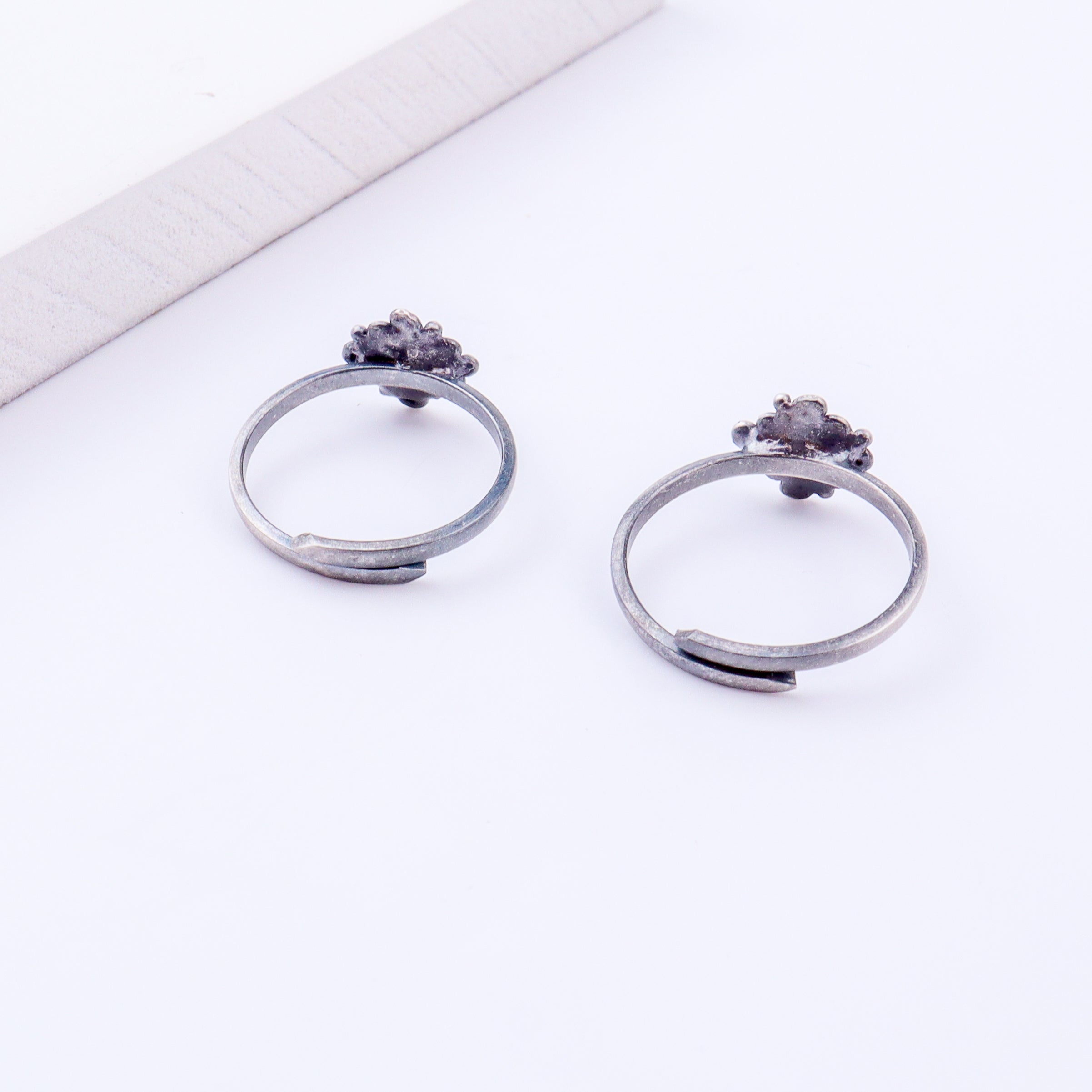 Tiny Silver Adjustable Blossom Toe Ring