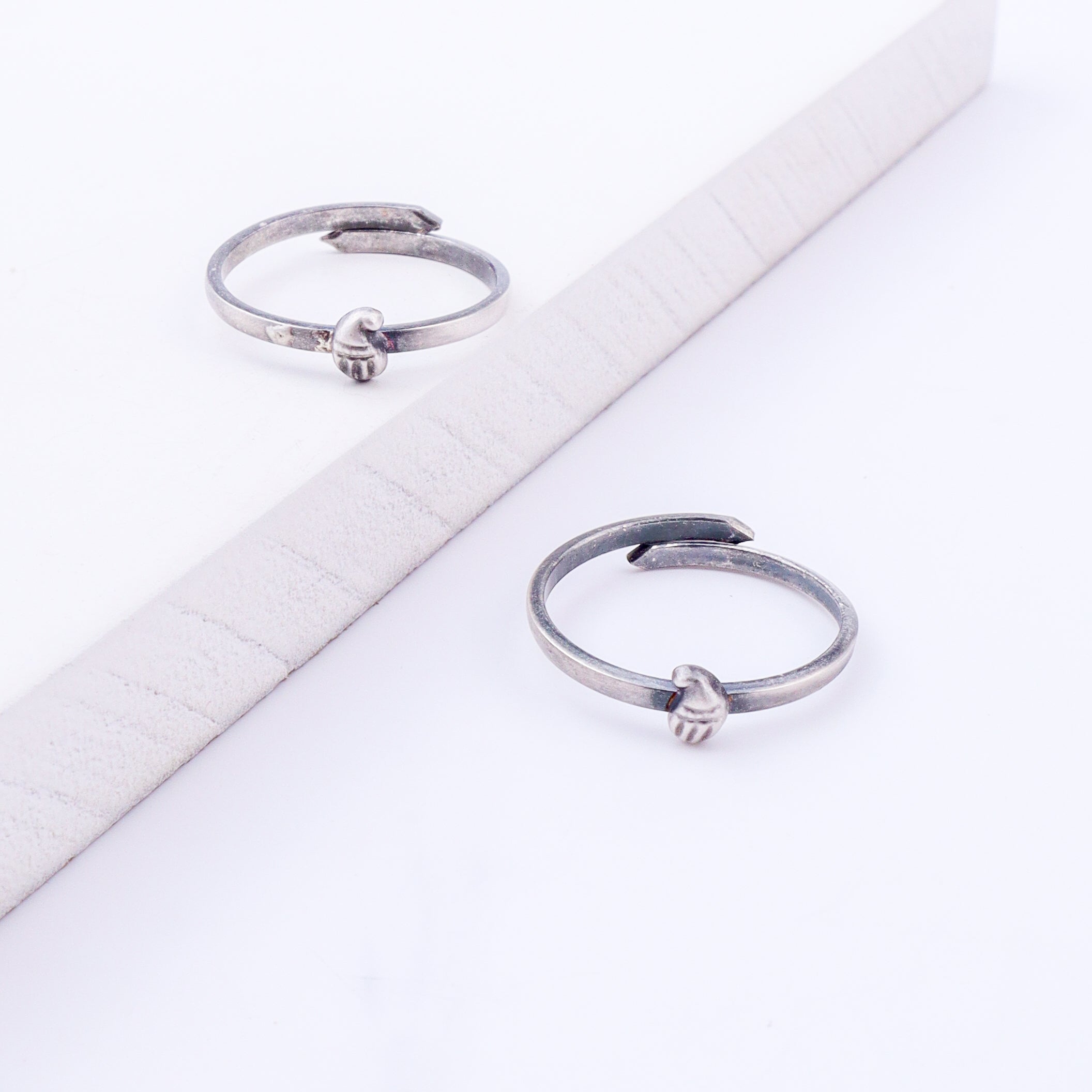 Tiny Silver Adjustable Koyari Toe Ring