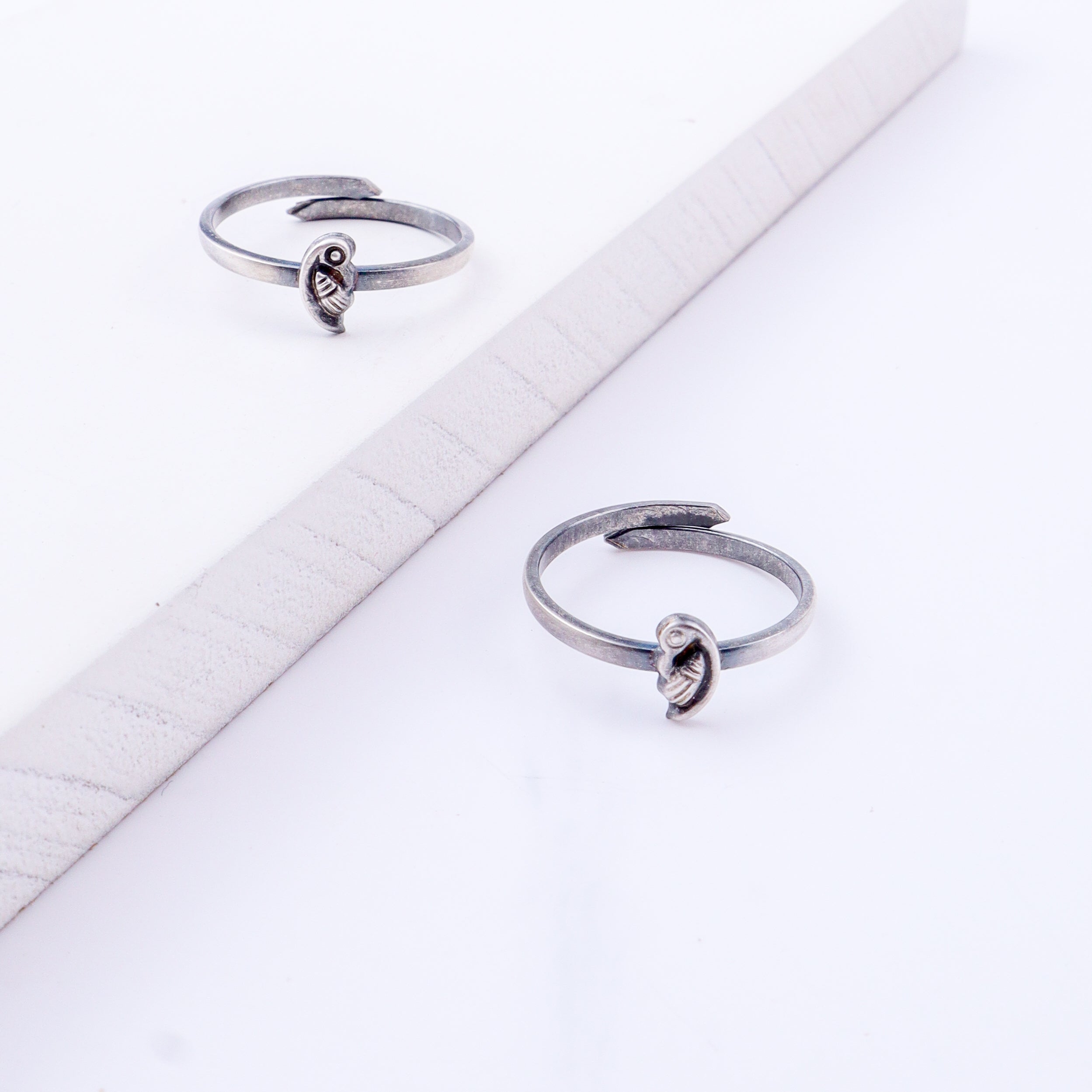 Tiny Silver Adjustable Peacock Toe Ring