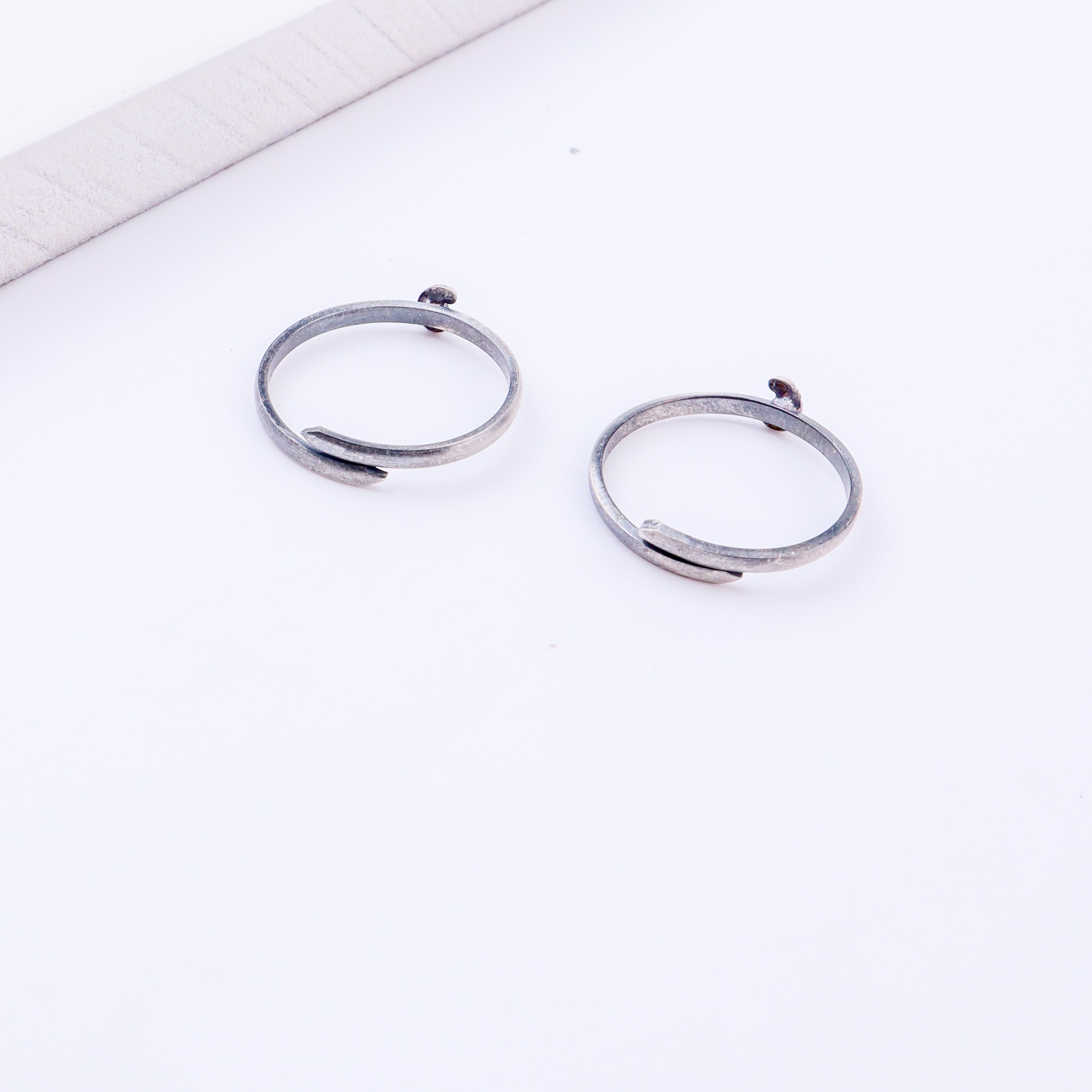 Tiny Silver Adjustable Koyari Toe Ring