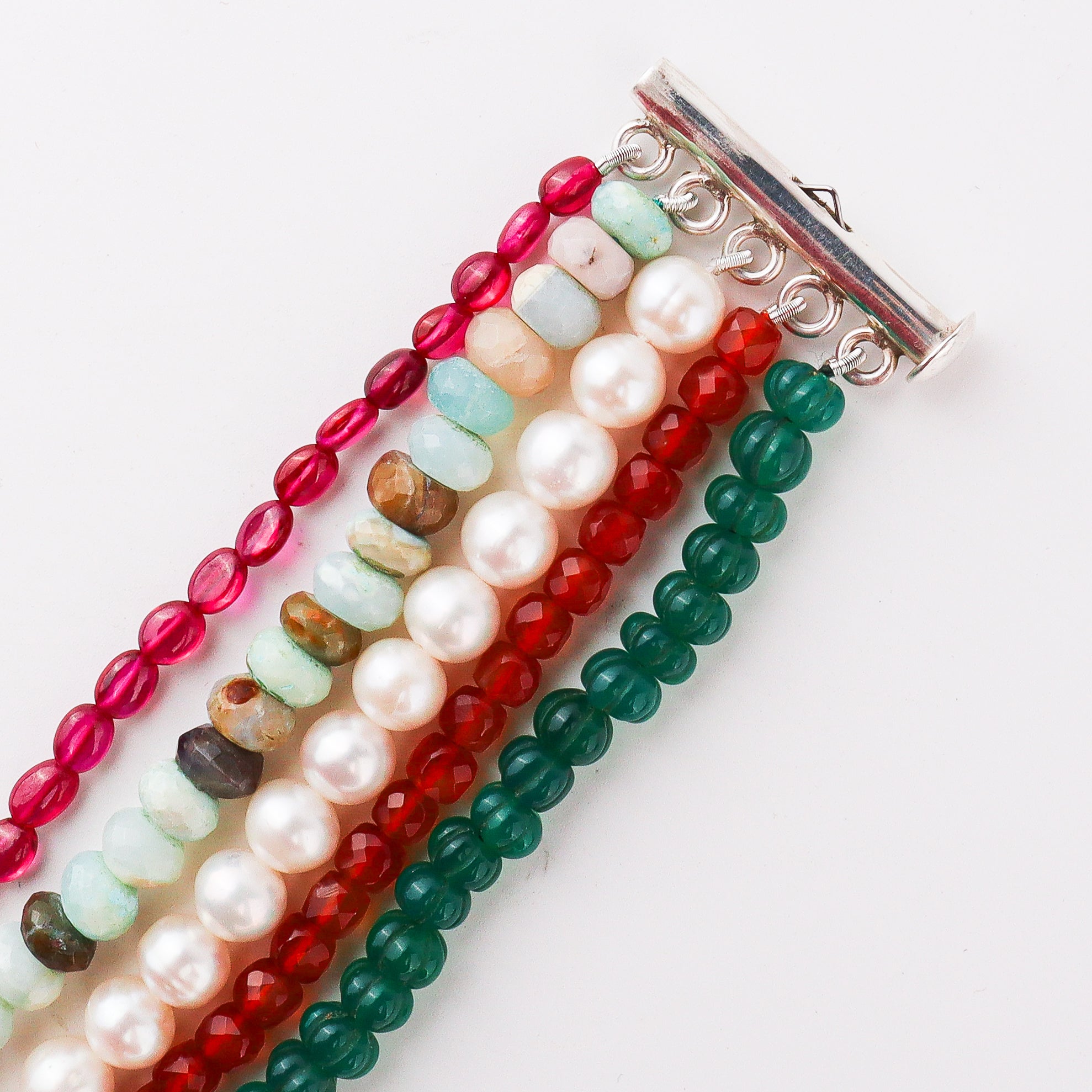 silver semi precious pearl necklace with ethnic outfit