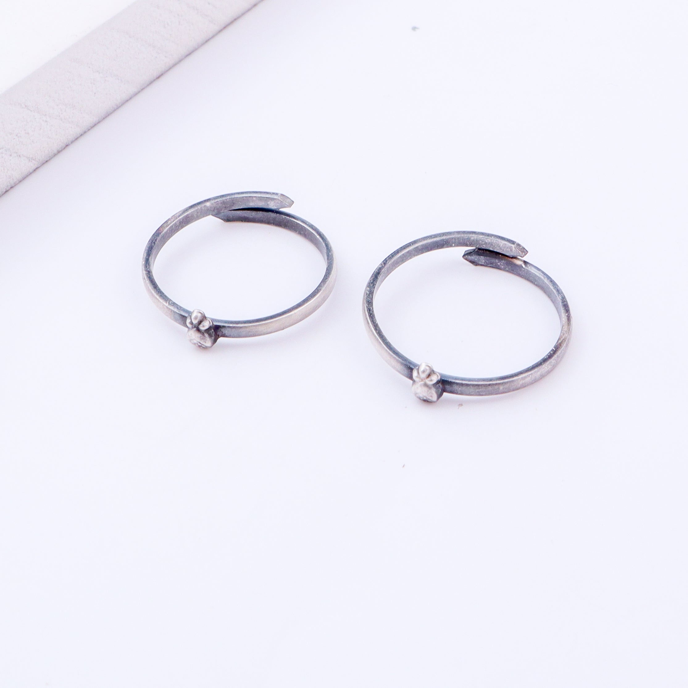 Tiny Silver Adjustable Pineapple Toe Ring