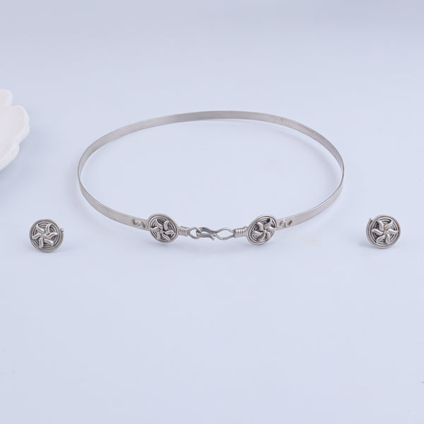 Chitaak – Sun Motif Choker Necklace | Oxidised Silver | (Made to Order)