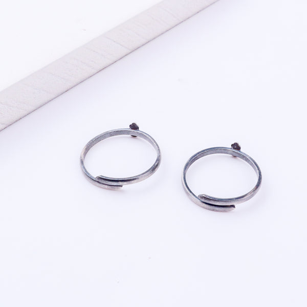 Tiny Silver Adjustable Pineapple Toe Ring