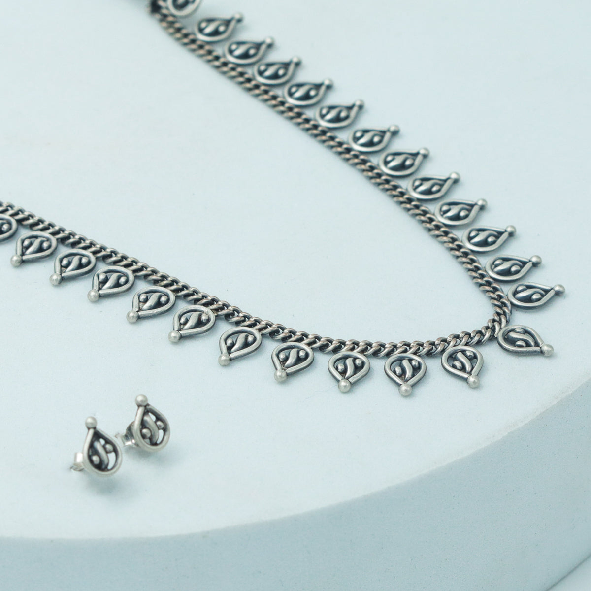 Oxidized Silver Delicate Leaf Set