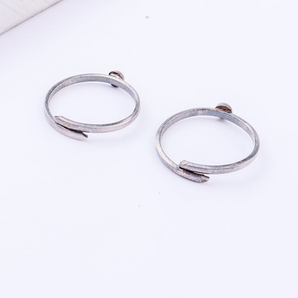 Tiny Silver Adjustable Textured Dome Toe Ring