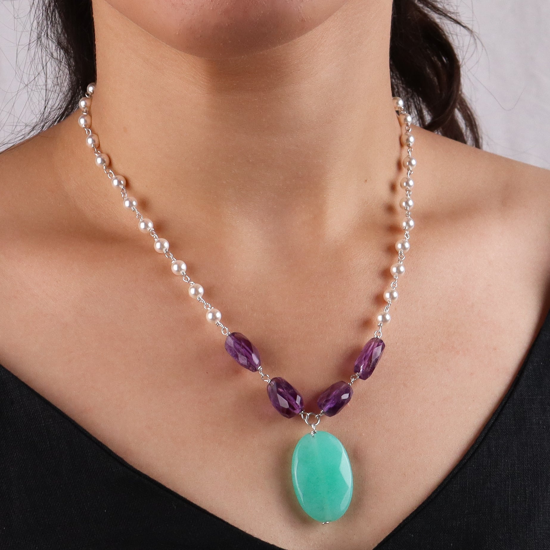 Silver Pearl Ganthan Amethyst Necklace With Apatite Stone