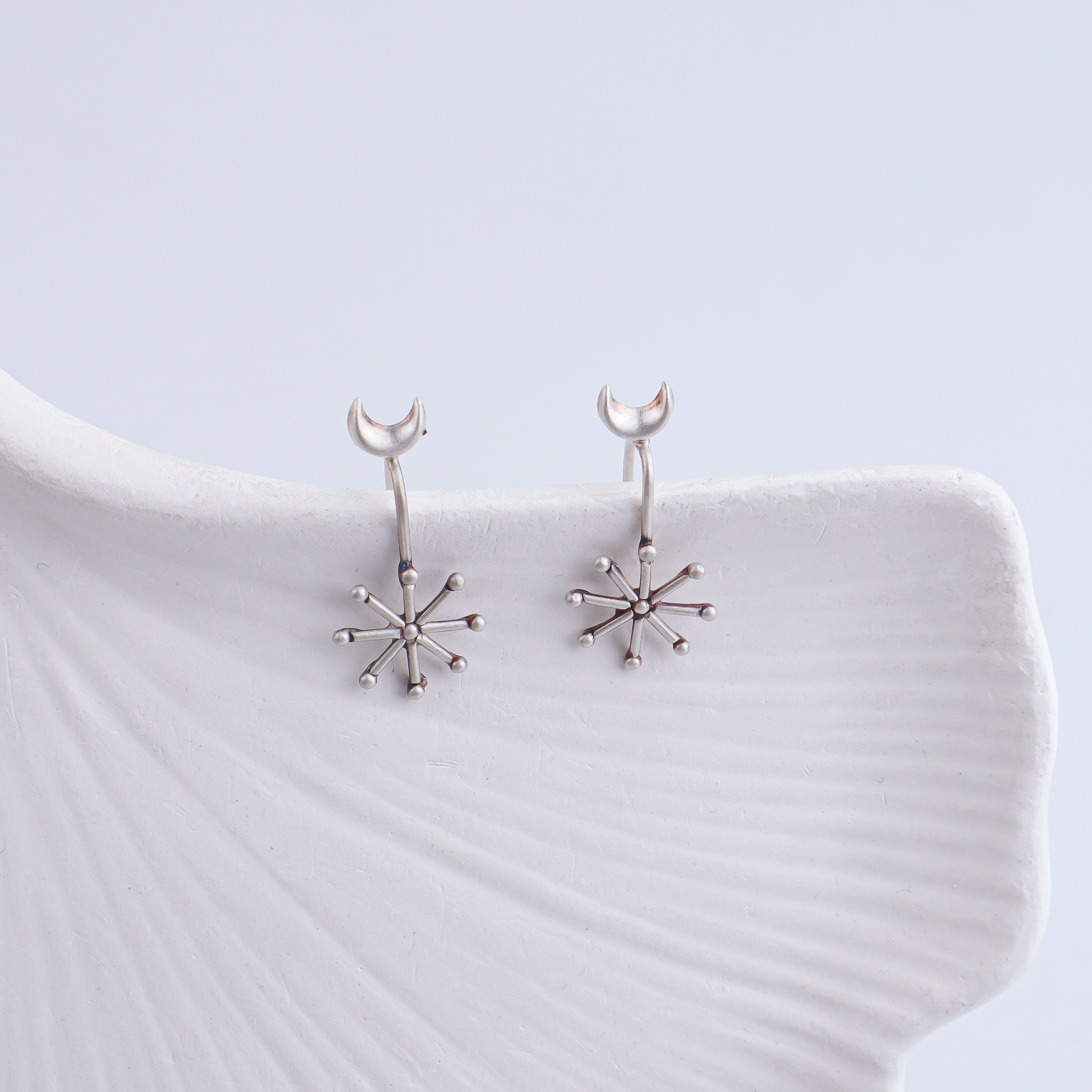 Chandrakor Snowflake Bugadi (Clip-on)