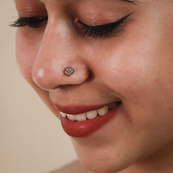 Stars Nosepin ( Pierced )