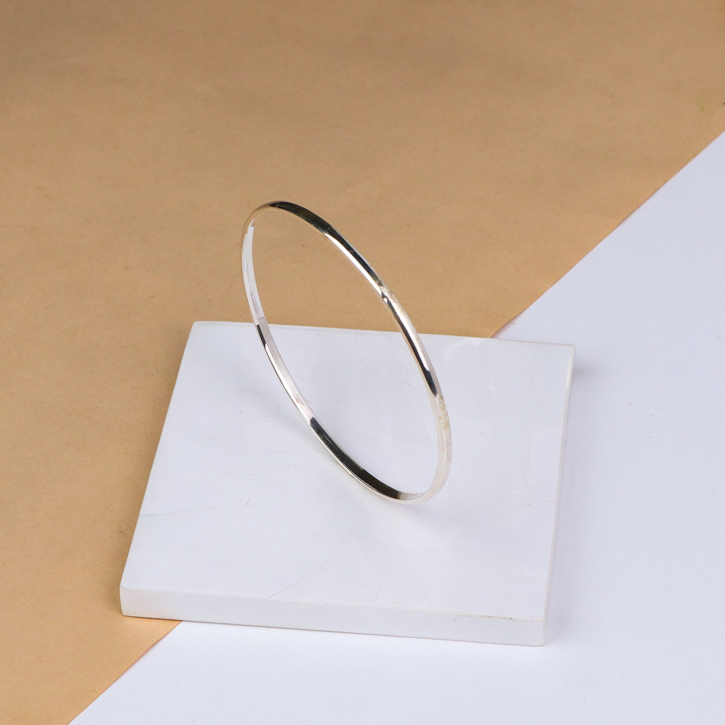 Silver Plain Bangle (Curvy Flat)