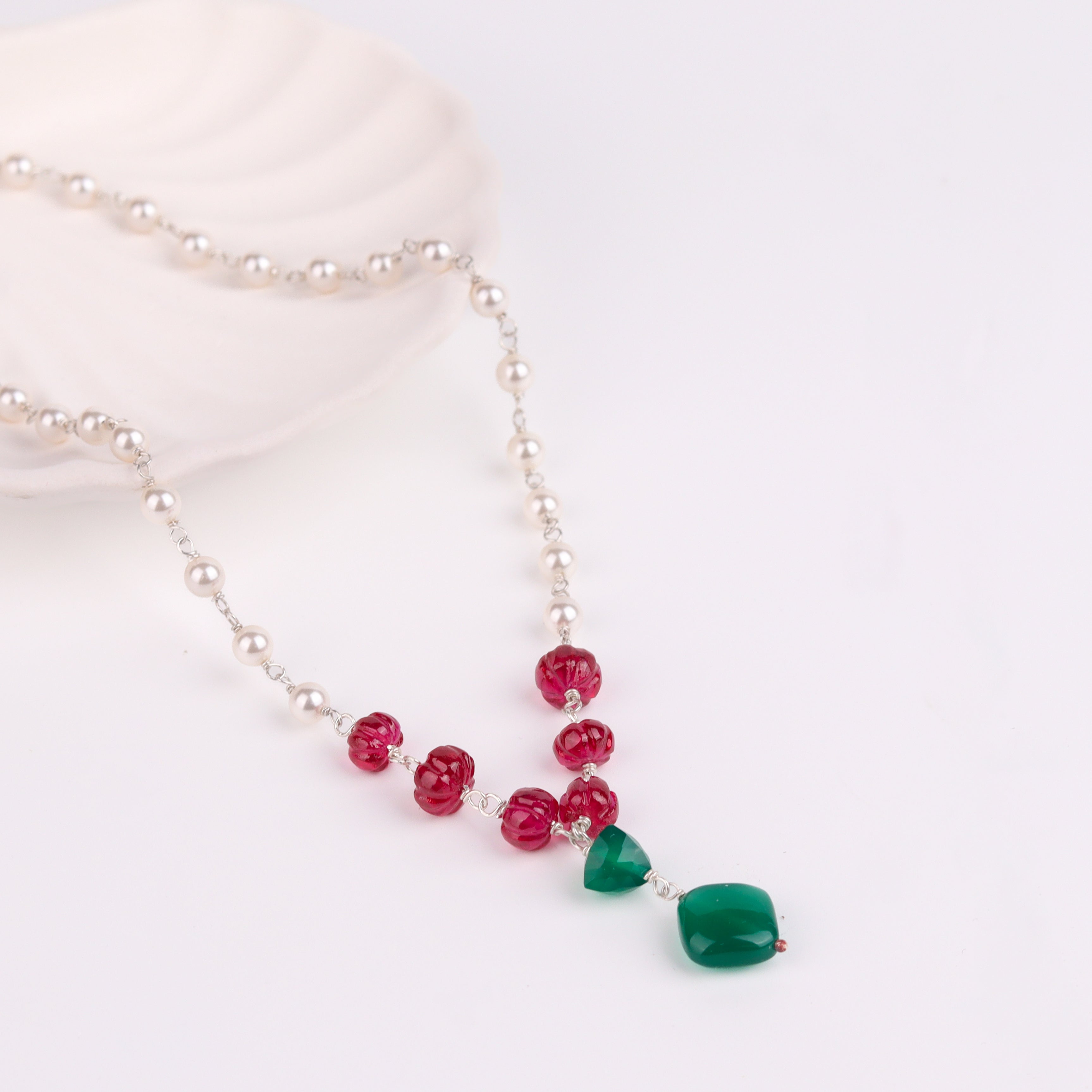 Pearl ganthan necklace with Semipricious stones