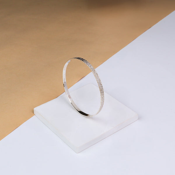 Silver Floral Textured Bangle