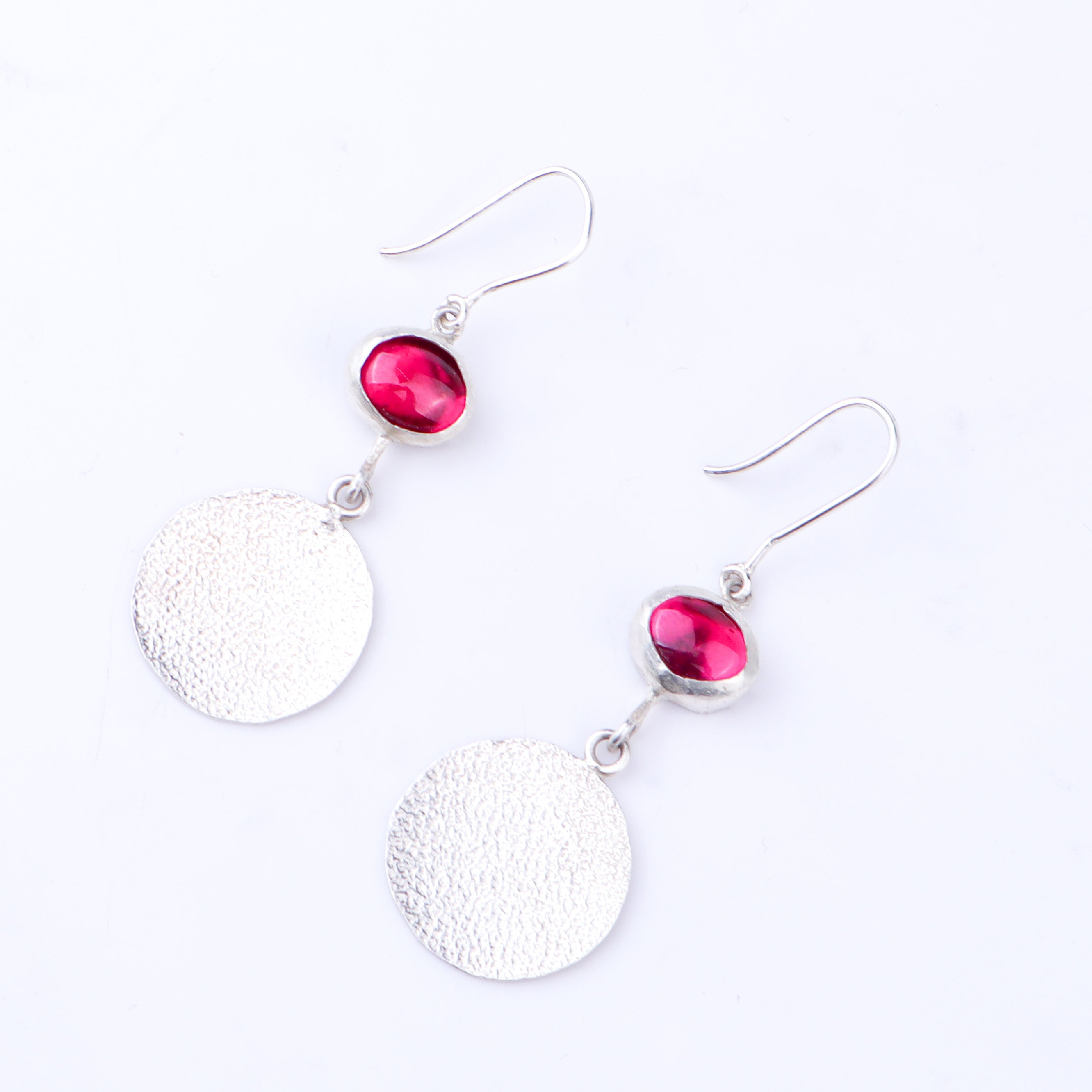 Kempu Stone Textured Coin Earings