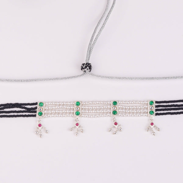 Model wearing Silvers Chinchapeti Mangalsutra