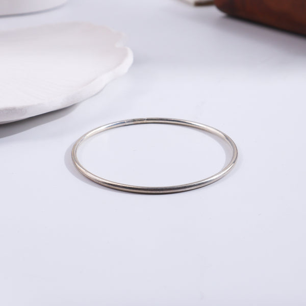 Silver Plain Bangle (Curvy Flat)