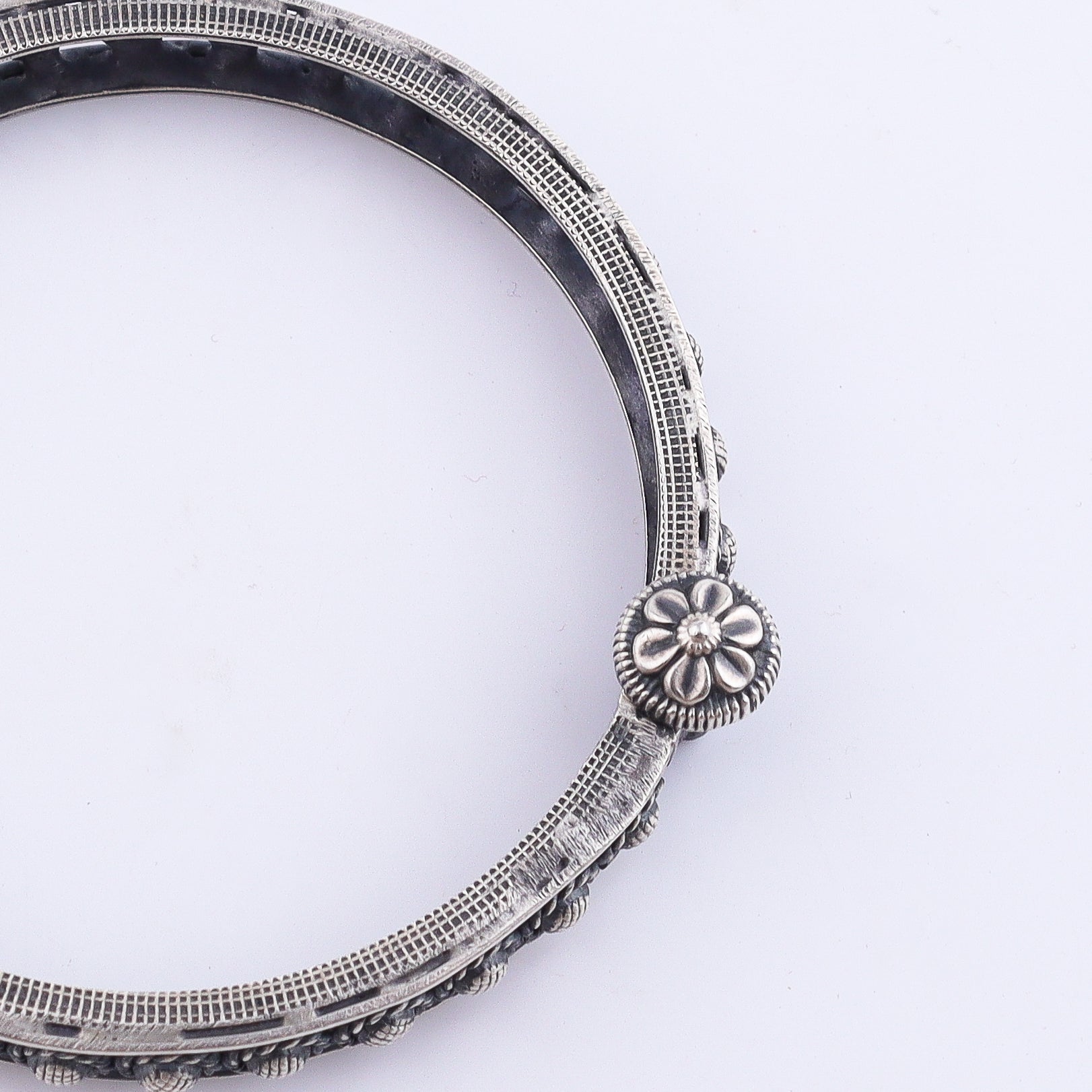 Oxidized Nakshi Bangle Pair (Openable)