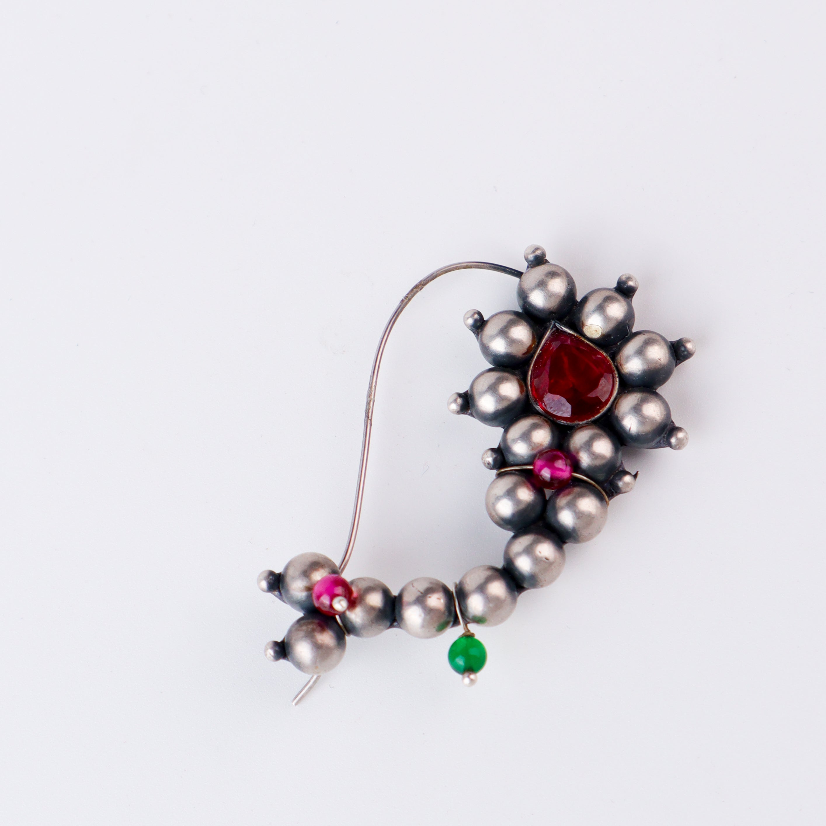 Itihaas Silver Maharashtrian Nath: Big (Left, Pierced)