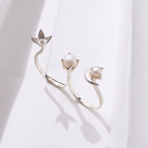 Pearl Moonflower Two Finger Ring