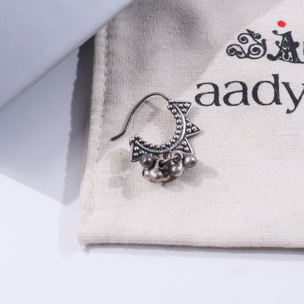 Sterling silver Maharashtrian Ghungroo Nath with delicate ghungroo accents