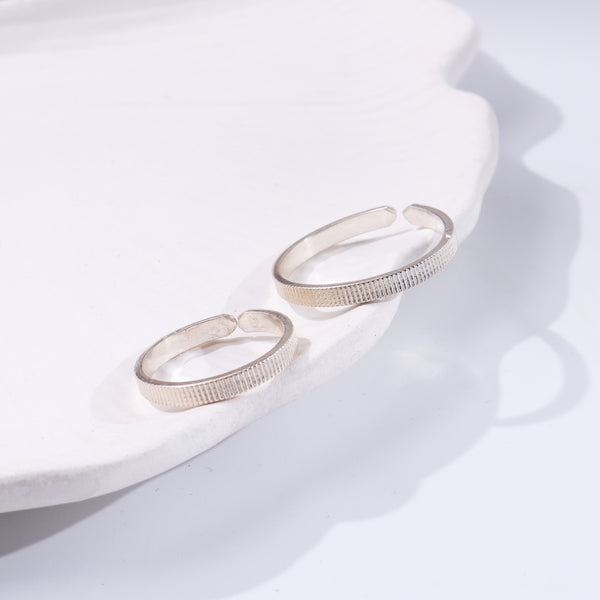 Textured silver couple rings