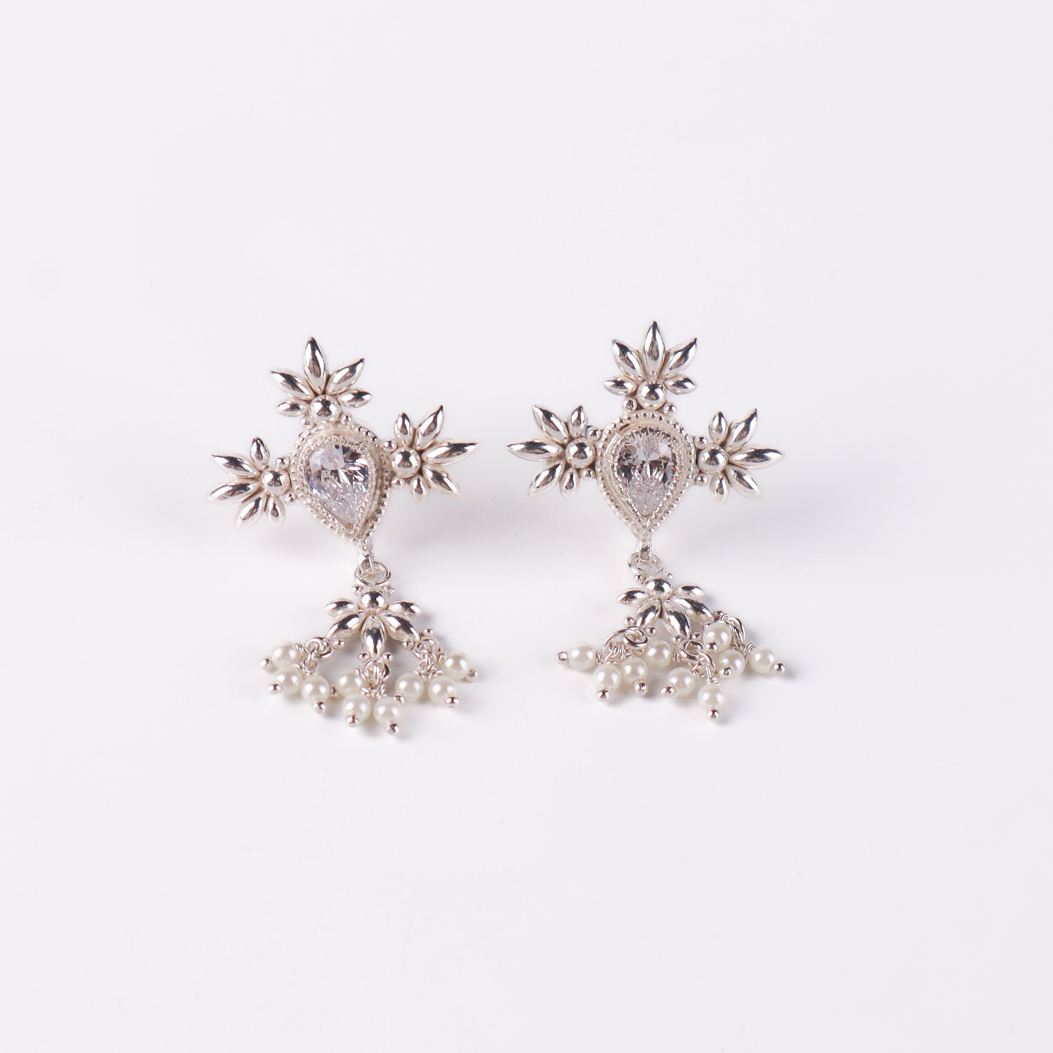Silver CZ Flower Tanmani Set with Pearls (5 Leaf)