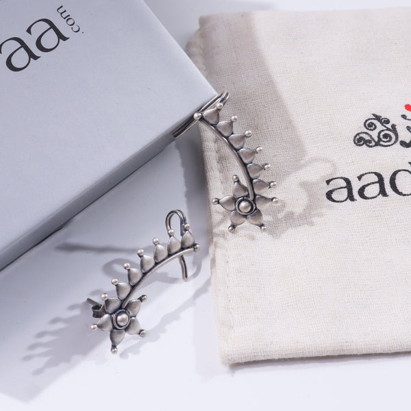 Sterling silver jewelry with floral design