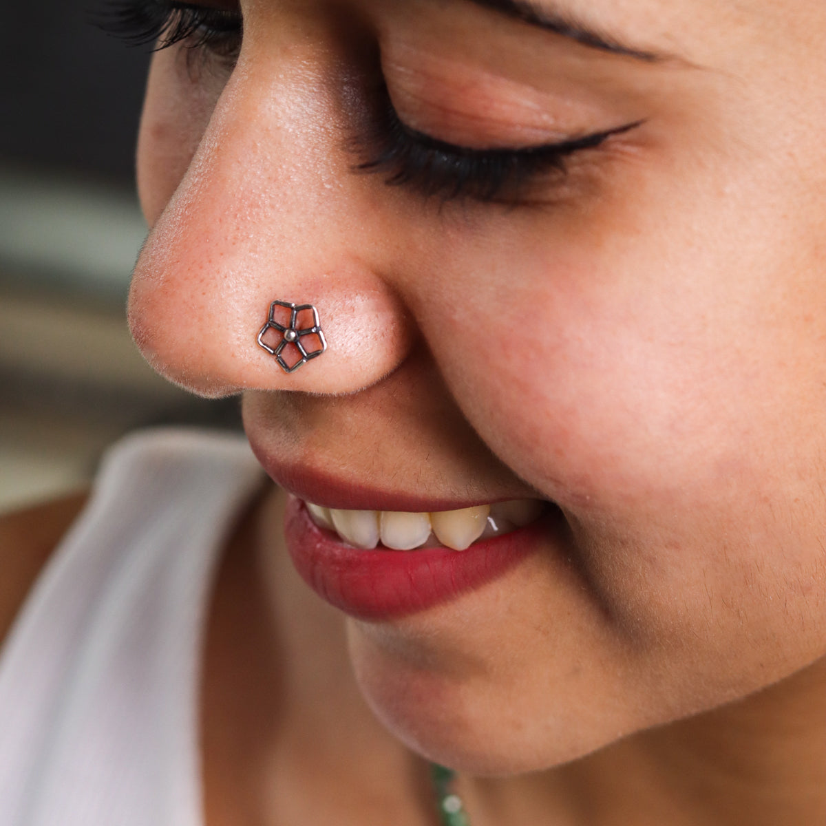 Filigree Flower Nose pin (Pierced)