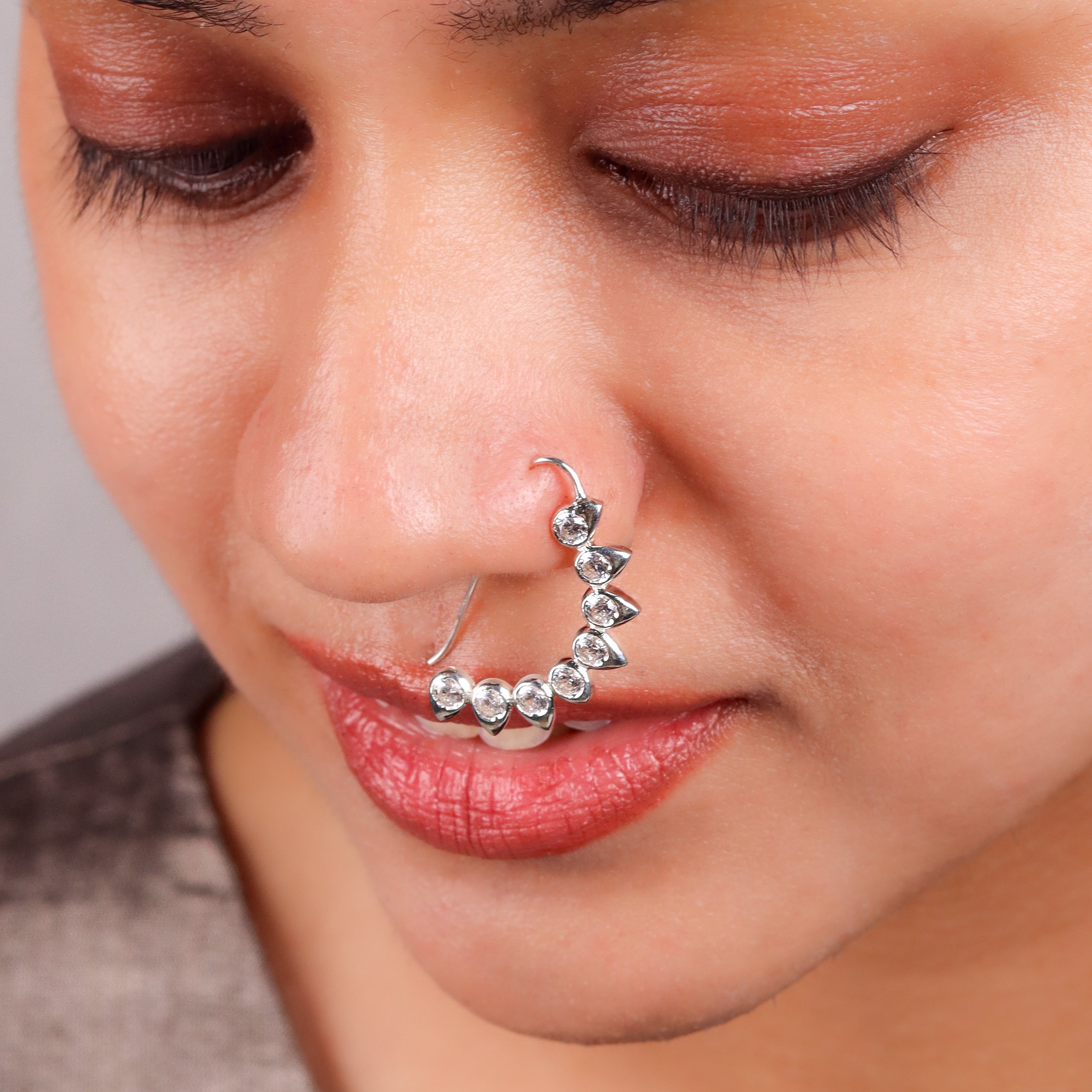 CZ petal nath (big) pierced