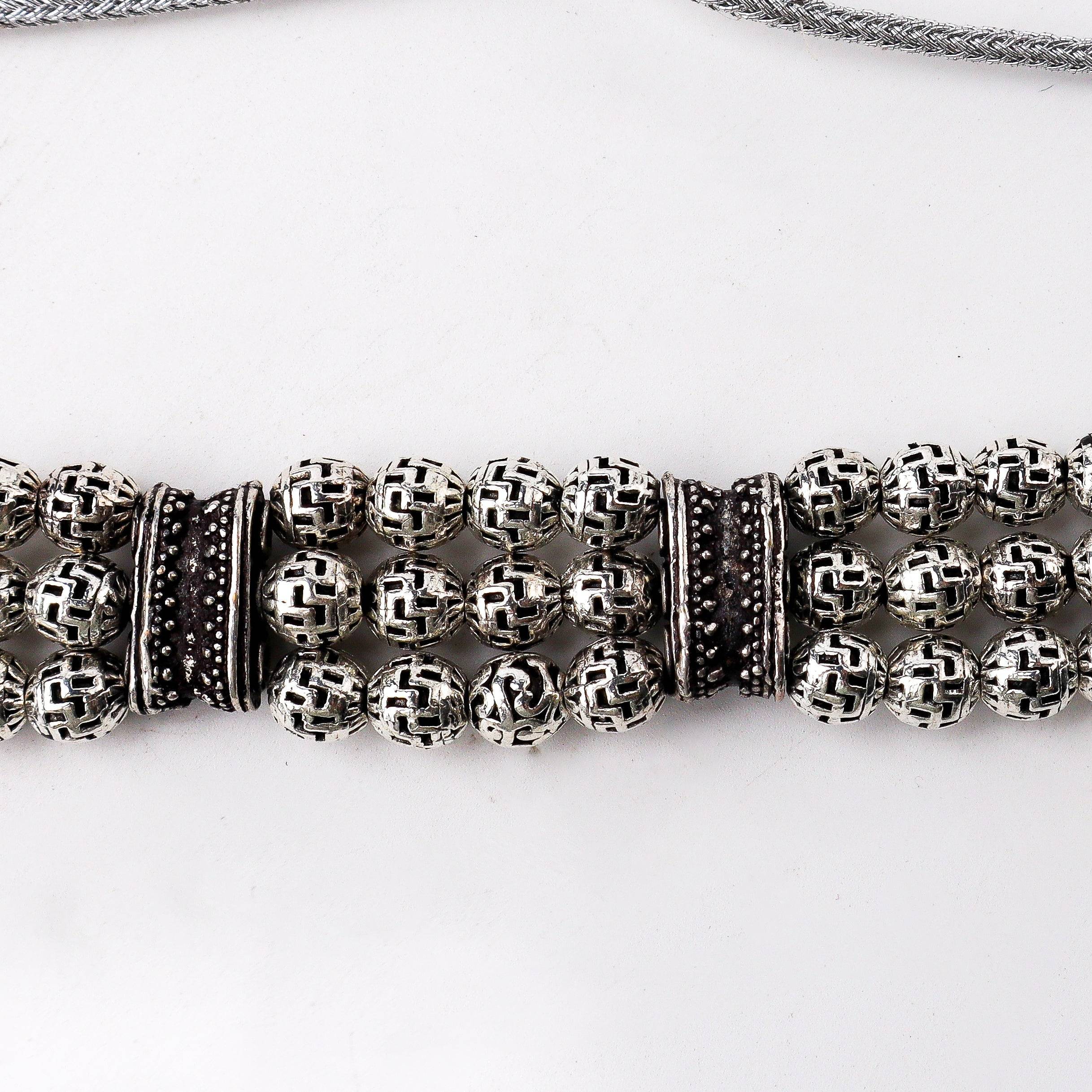 Close-up of Fashion Set showcasing intricate detailing, fine craftsmanship, and refined jewellery finish
