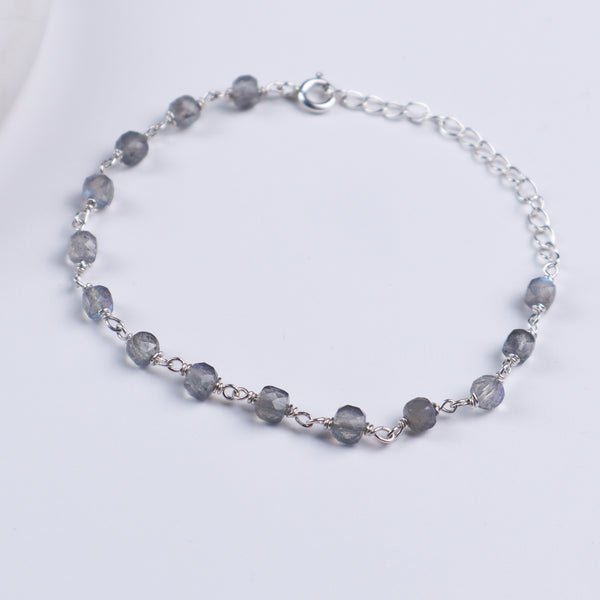 Silver Ganthan Bracelet with Labradorite Stones