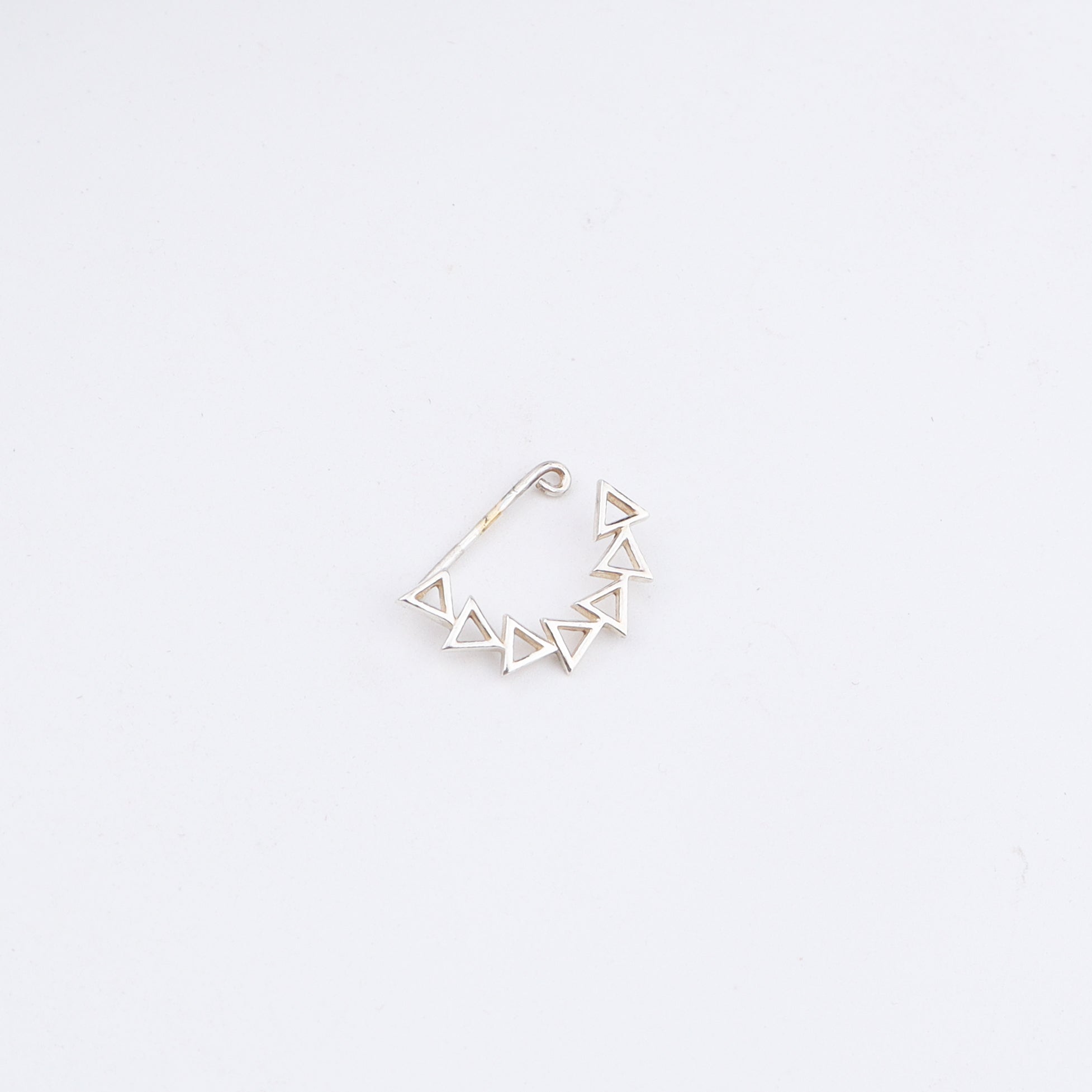 Triangle Line Nath (Left, Clip on)