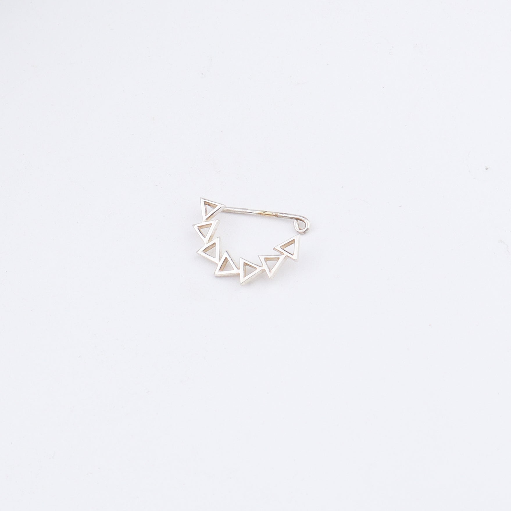 Triangle Line Nath (Left, Clip on)