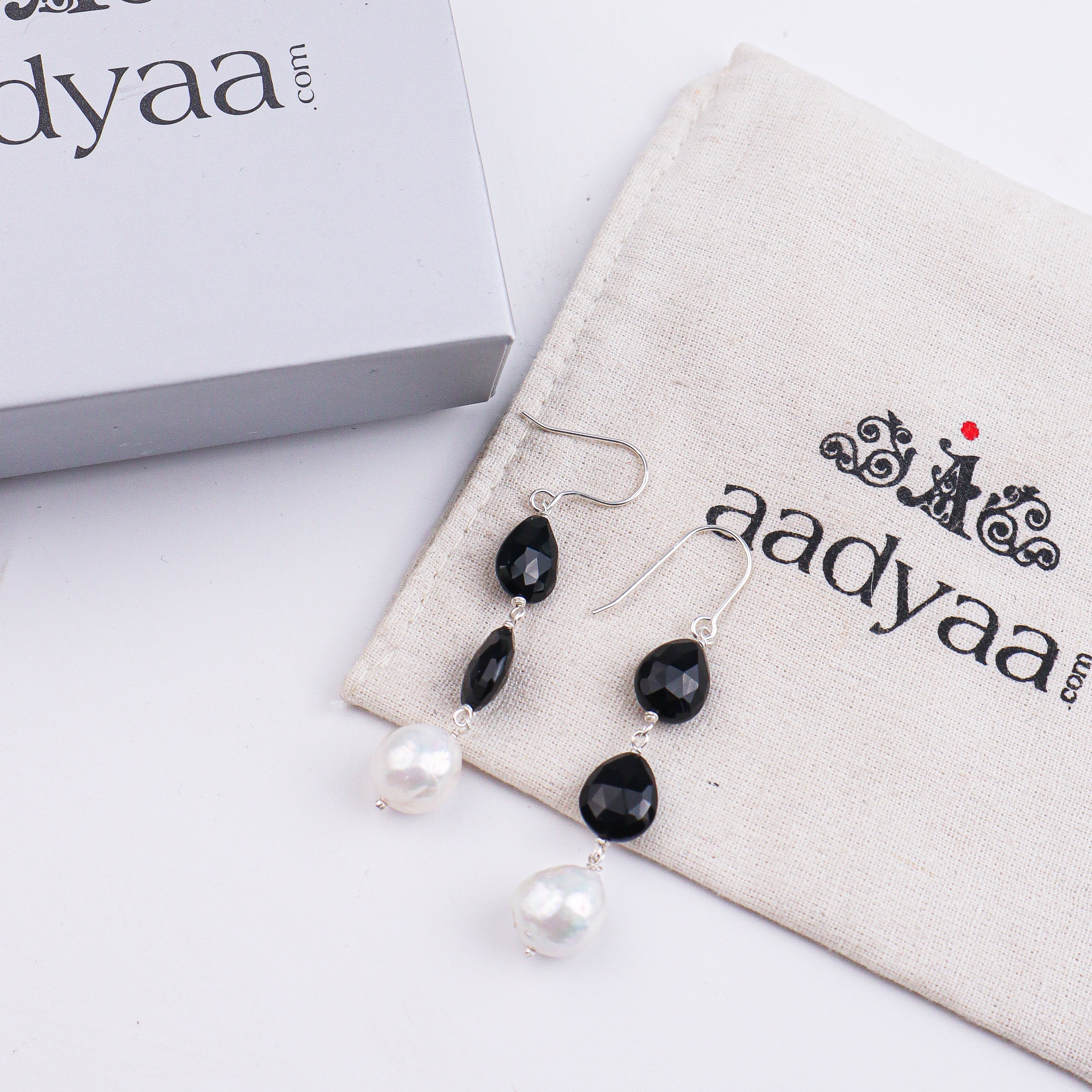 Black Spinnel & Baroque Pearl Drop Earring