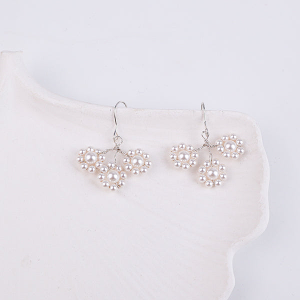 Pearl Cluster Earring