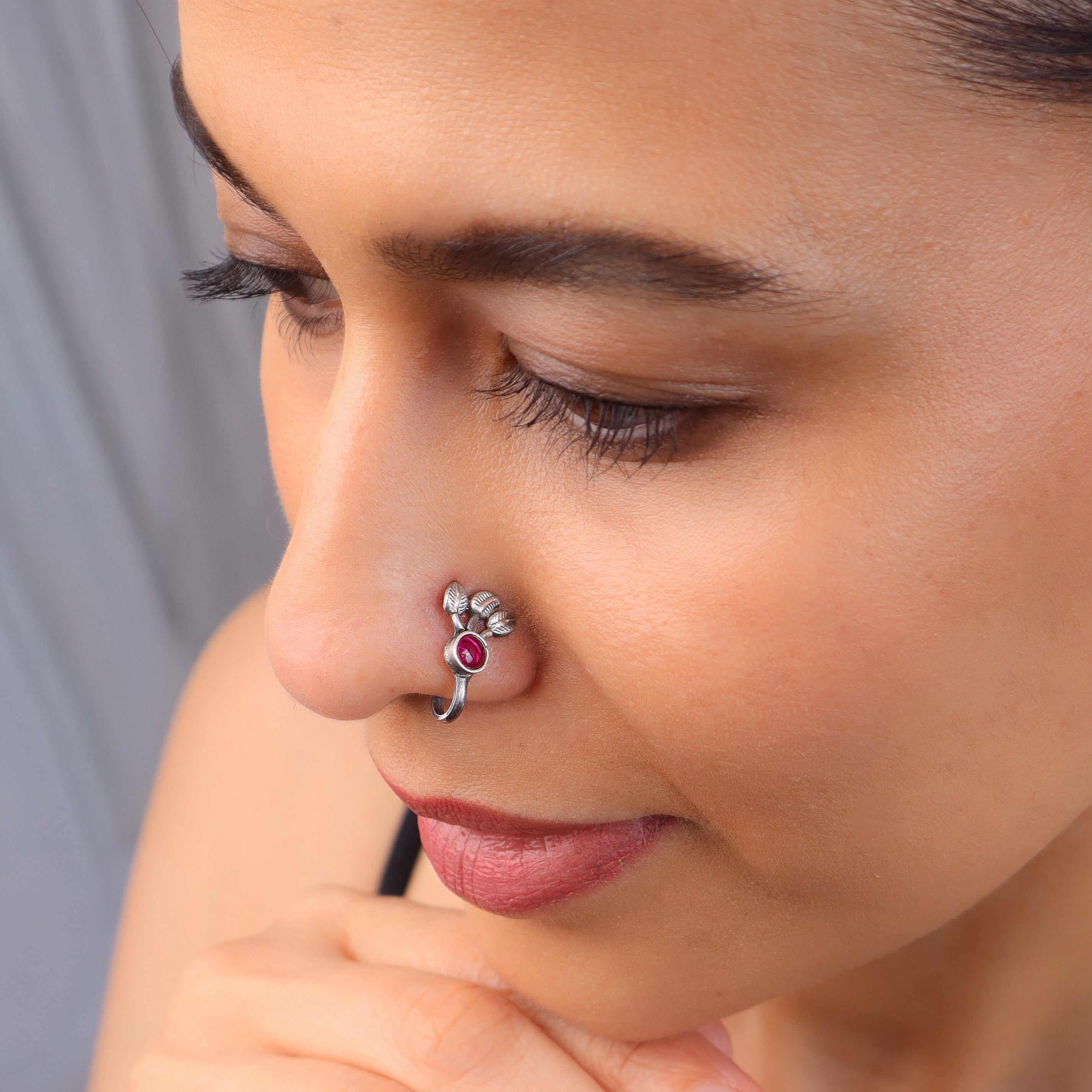 Oxidised Pink Petalfall Clip-On Nose Pin (Large)