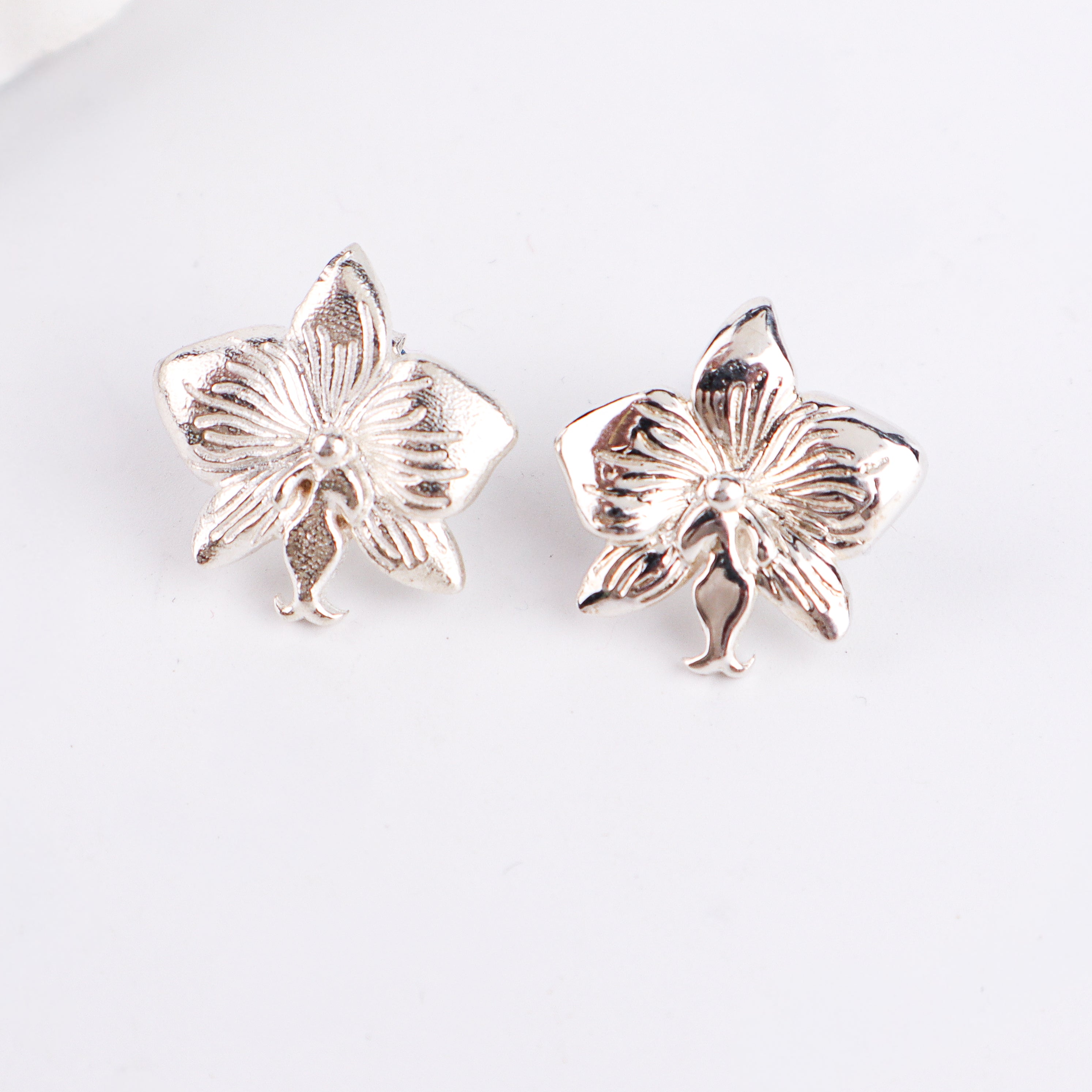 Orchid Silver Earring