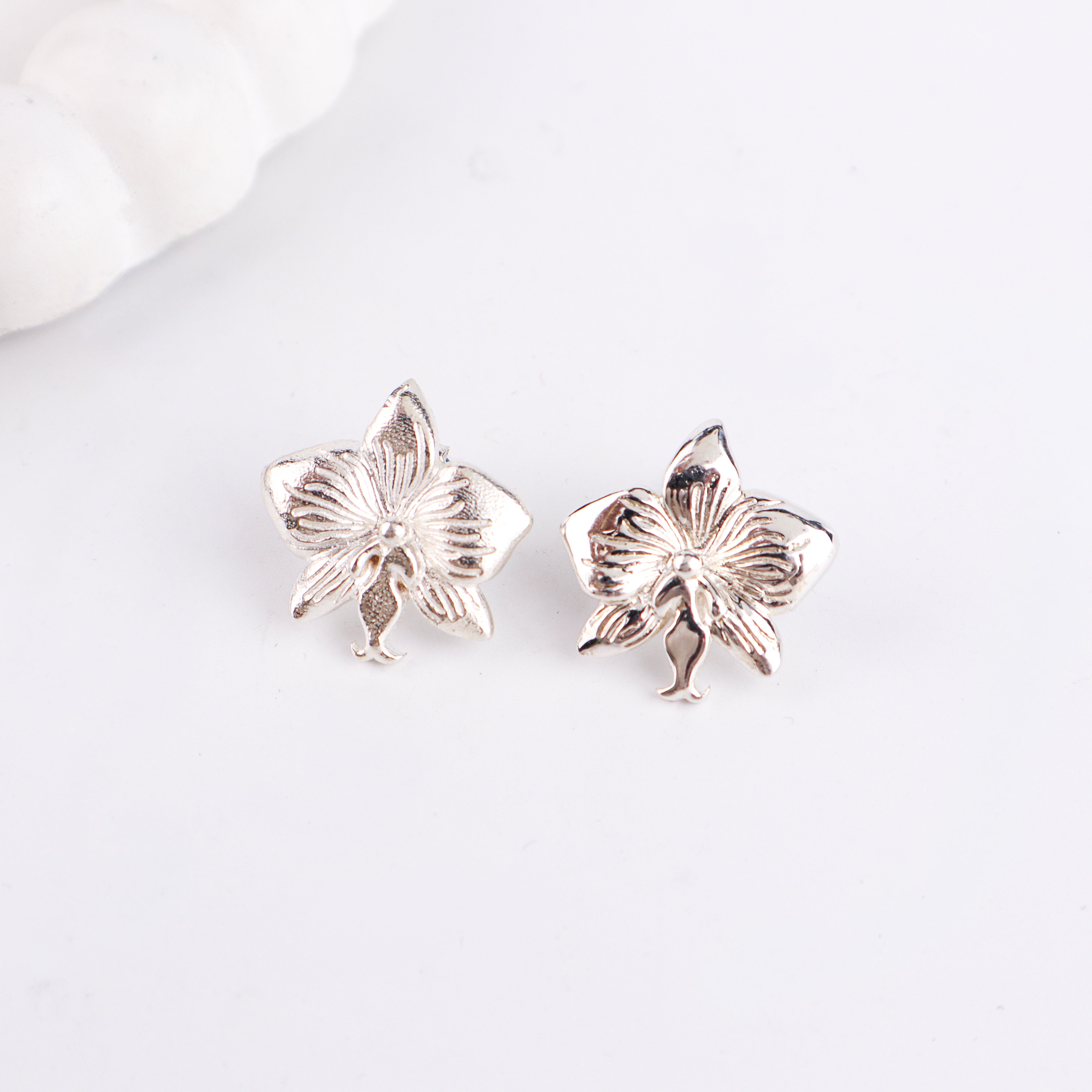 Orchid Silver Earring