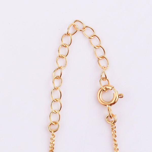 Gold chain with adjustable clasp