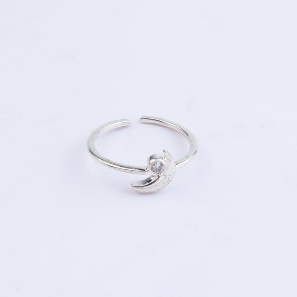 Silver adjustable ring with gemstone detail