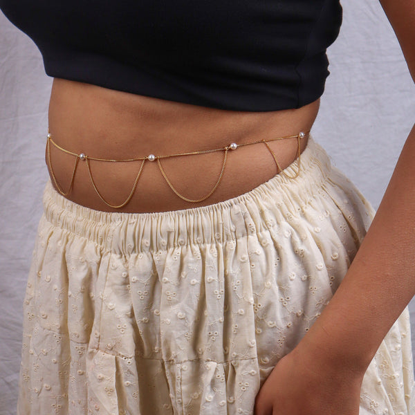 Gold chain with pearl accents for waist jewelry
