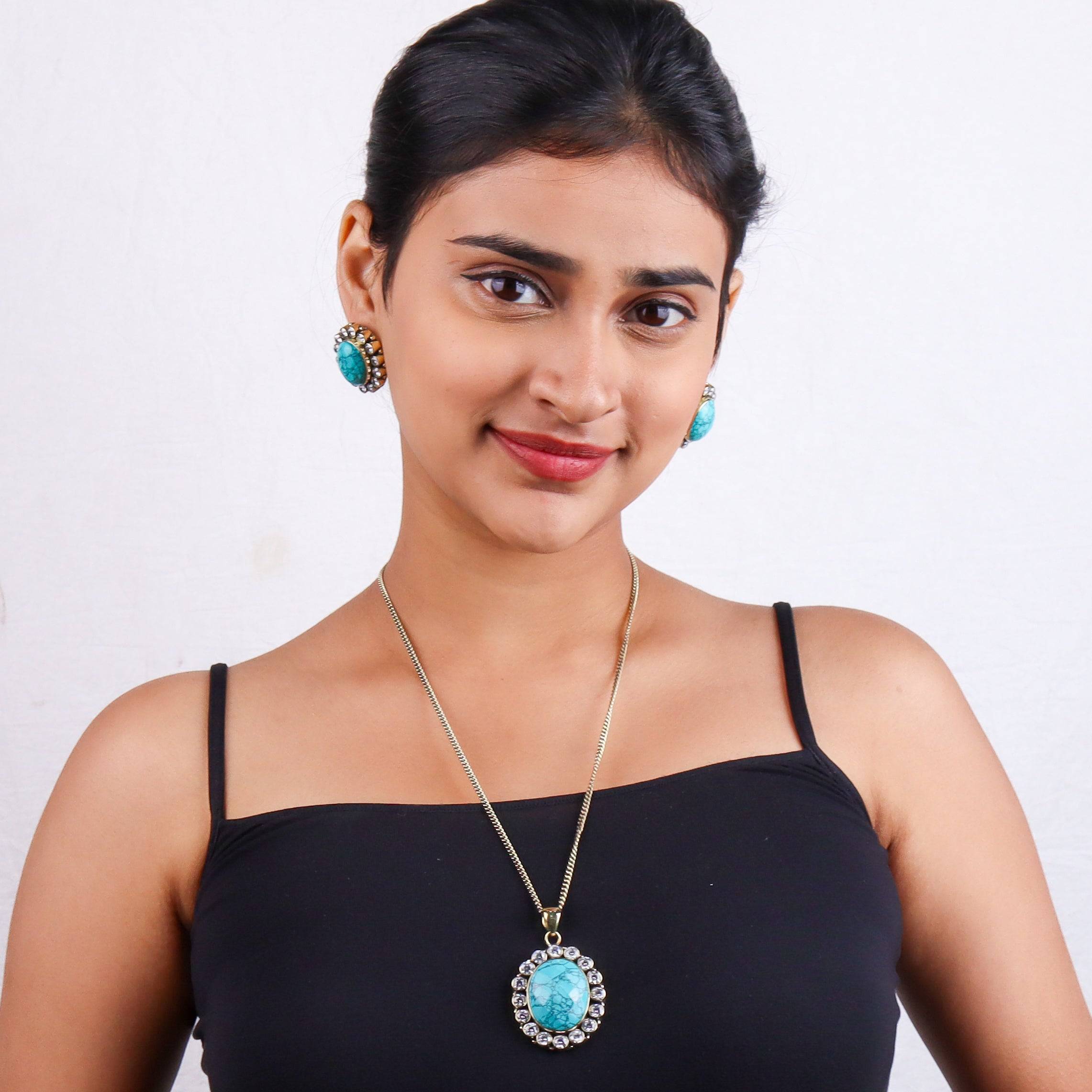 Brass Fashion Pendant & Earrings Set without Chain