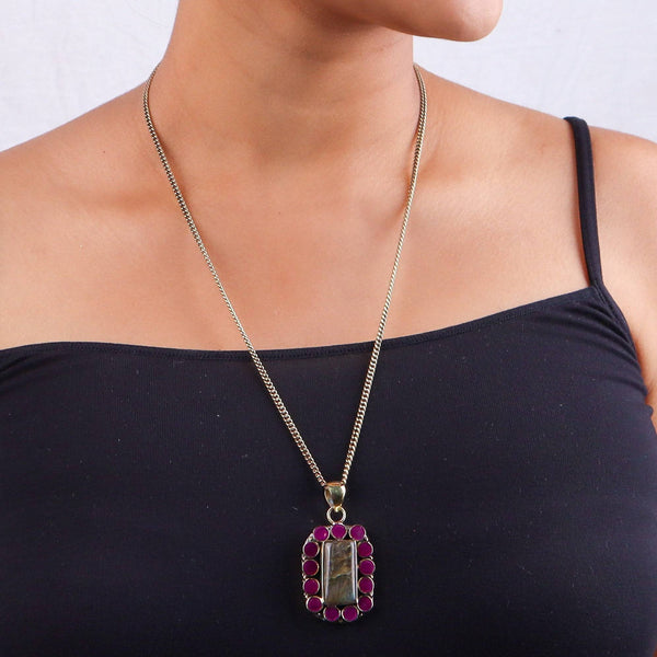 Brass Fashion Pendant & Earrings Set without Chain